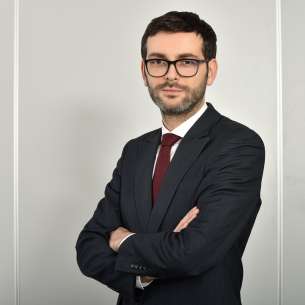 Andrei Vacaru, Head of Capital Markets, JLL Romania